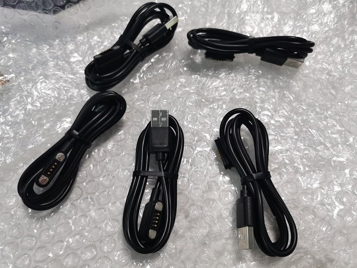 4 pin magnetic charger