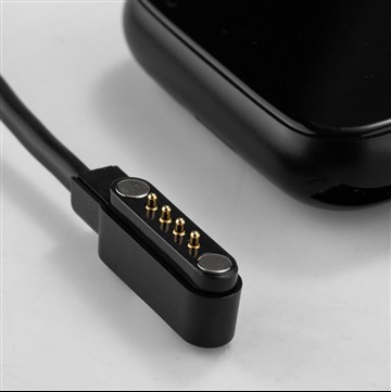 4 tűs mágneses Pogo tűs csatlakozókábel